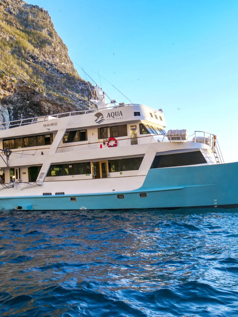 yacht aqua bateau